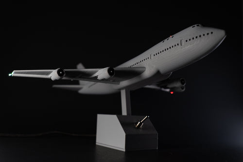 LumaWing Boeing 747 Desk Model with Realistic Aircraft Lighting