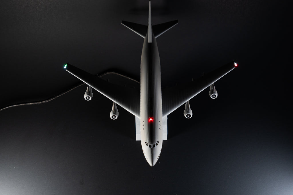 LumaWing Boeing 747 Desk Model with Realistic Aircraft Lighting