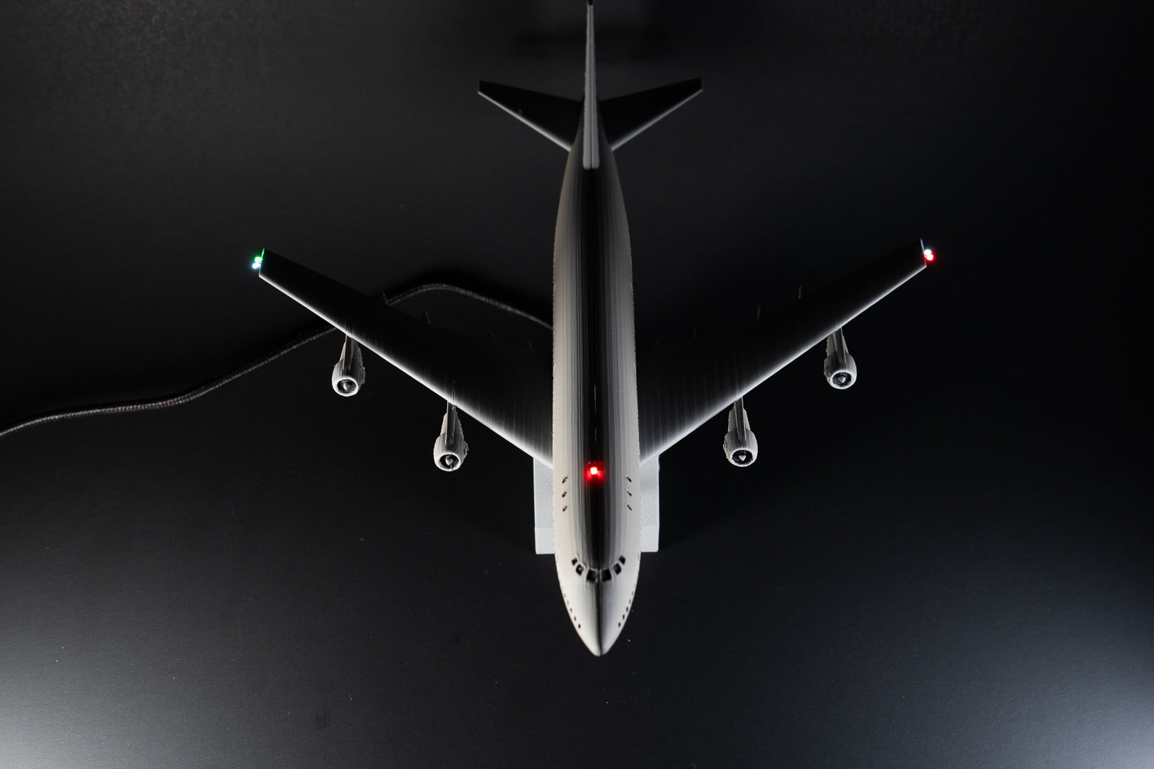 LumaWing Boeing 747 Desk Model with Realistic Aircraft Lighting